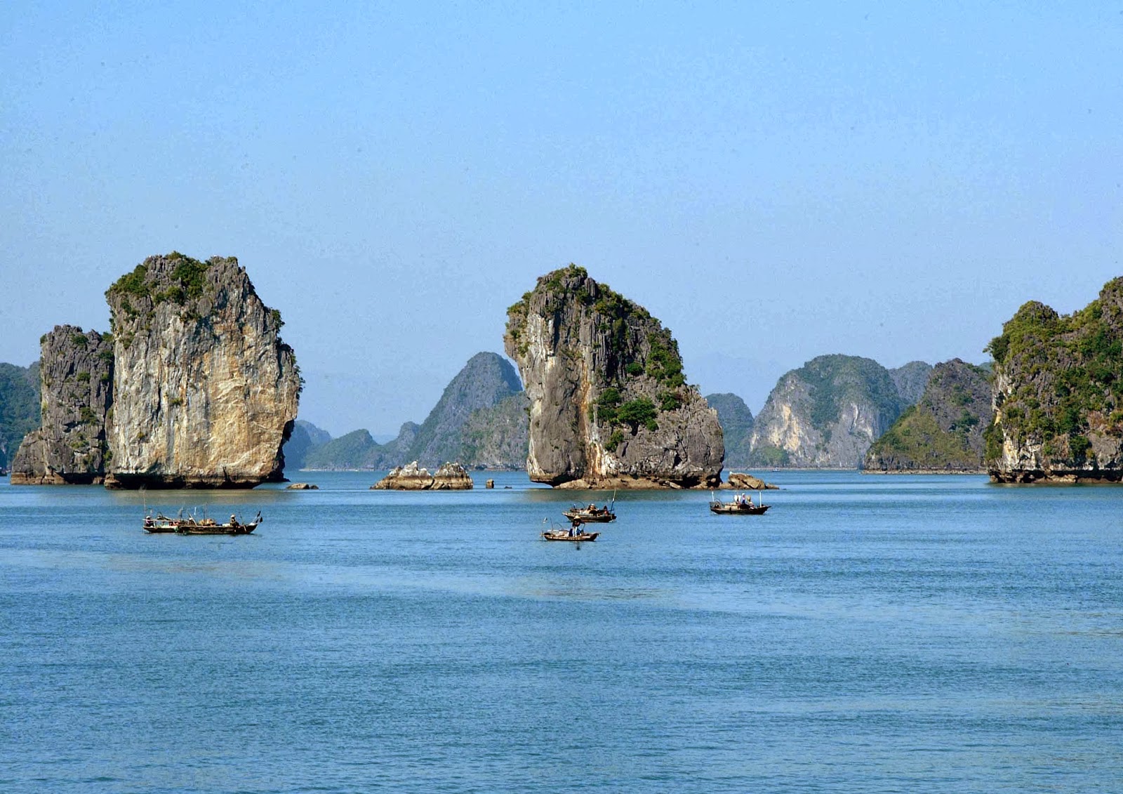 The-beauty-of-Halong-Bay-in-Vietnam_13