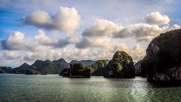 The-beauty-of-Halong-Bay-in-Vietnam_22