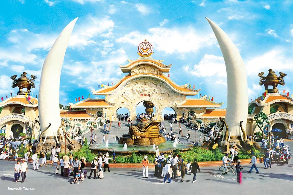 Suoi Tien amusement park in Ho Chi Minh city